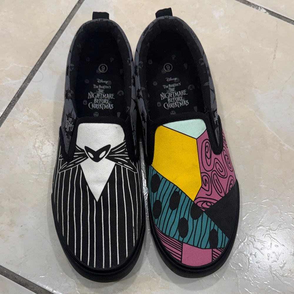 Ground Up Disney Nightmare Before Christmas Slip On shoes Size 9